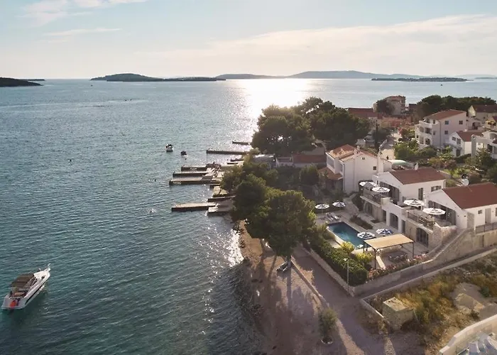 Kuca Mira * 扎博里克